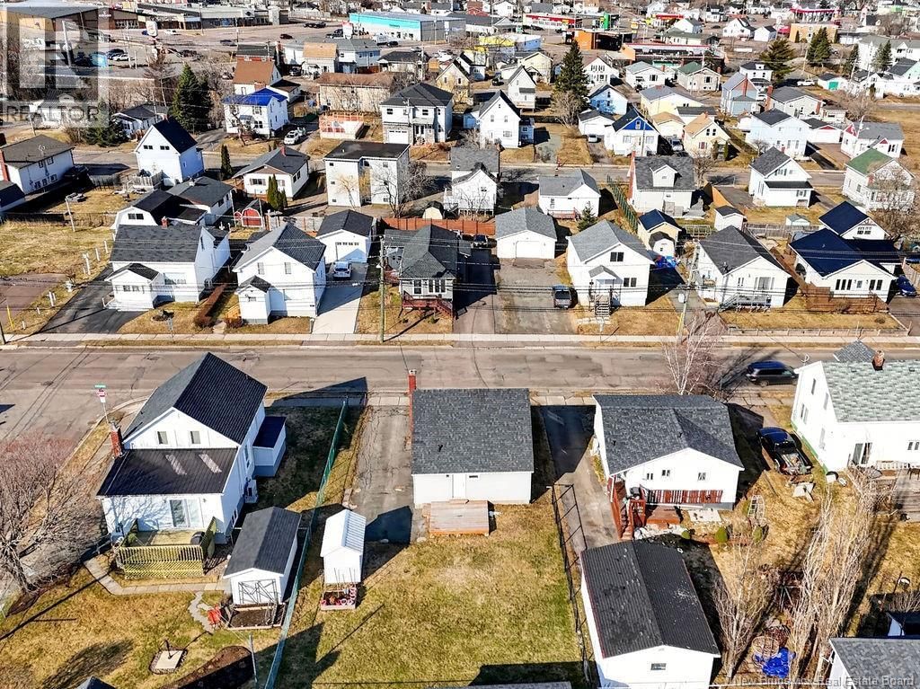 47 CHURCHILL STREET Image 36