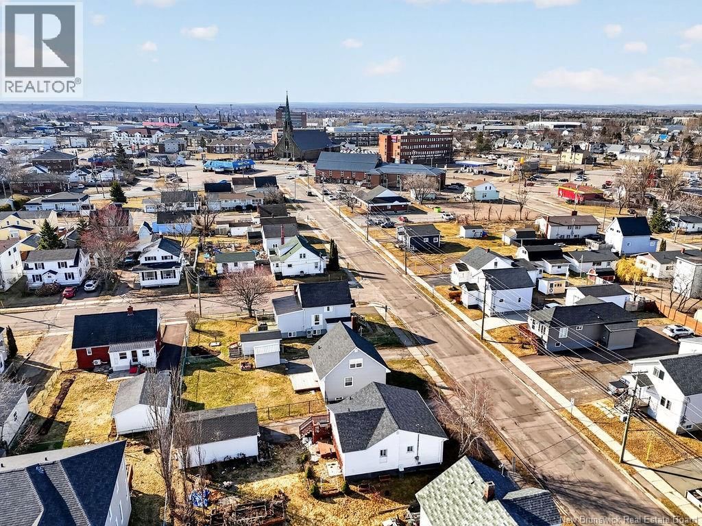 47 CHURCHILL STREET Image 37