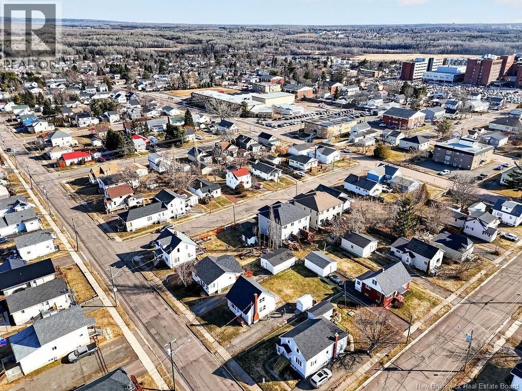 47 CHURCHILL STREET Image 38