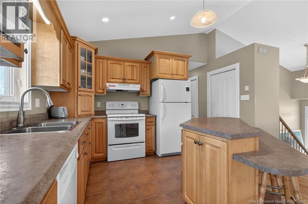 87 FIDELE COURT Image 25