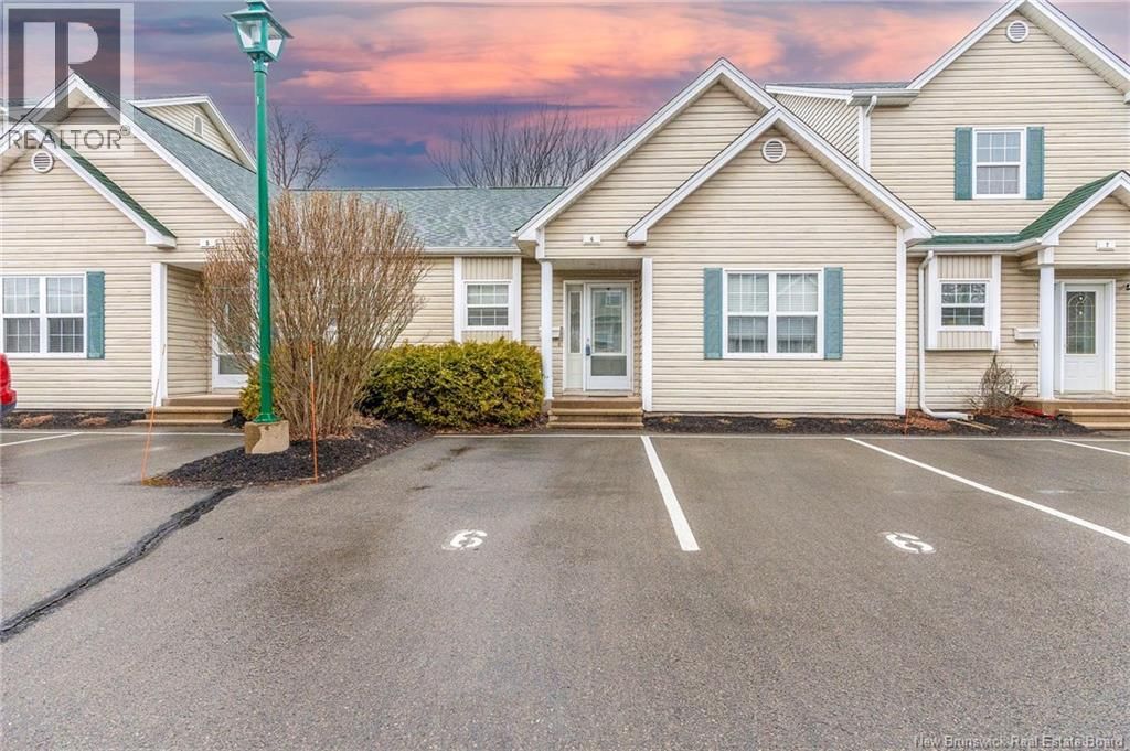 354 Amirault Street, Dieppe, New Brunswick E1A 1G6