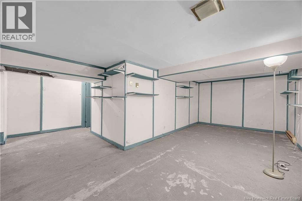 6 PUGSLEY AVENUE Image 17