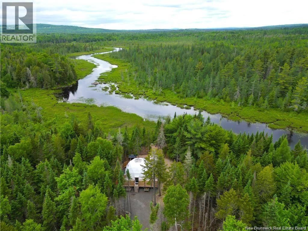 33 Loon Lane, Lake George, New Brunswick E6K 3J1