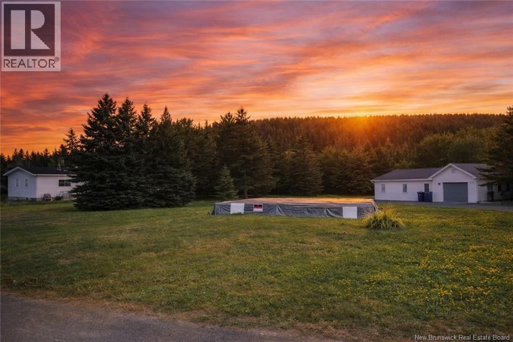 516 2e Sault Street, Saint-Joseph-De-Madawaska, New Brunswick E7B 2L2