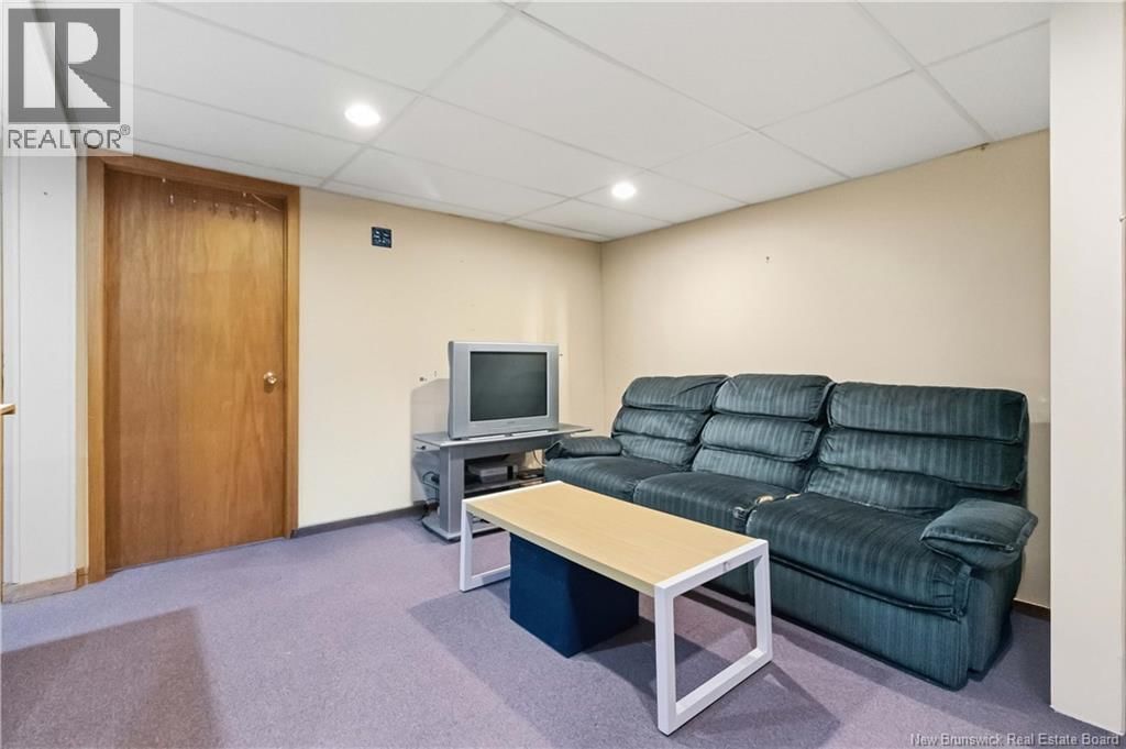 206 MCKENZIE AVENUE Image 18