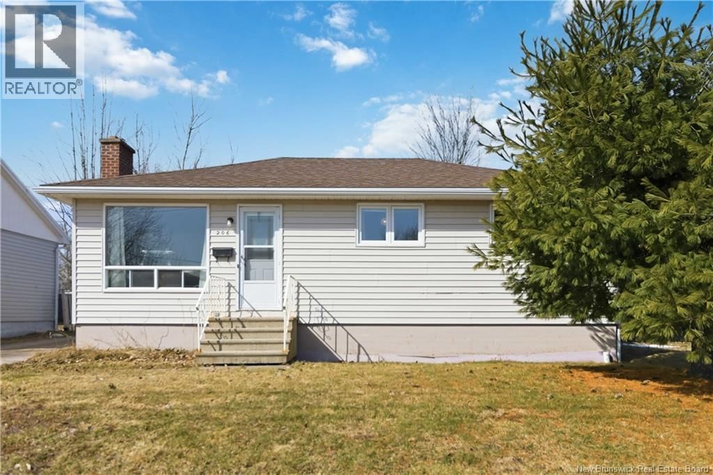 206 MCKENZIE AVENUE Image 2