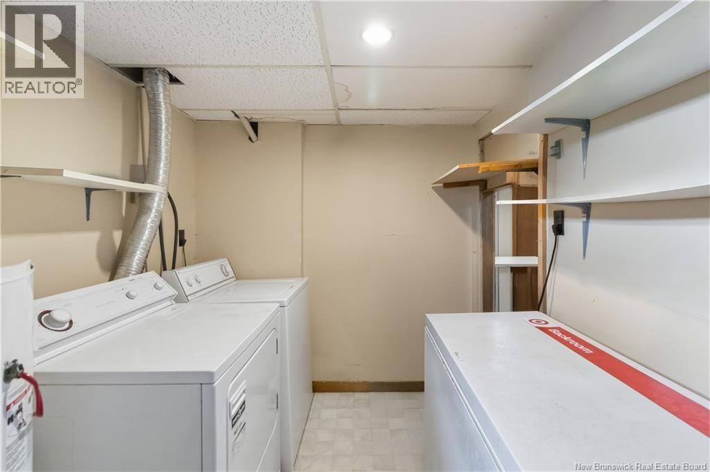 206 MCKENZIE AVENUE Image 24