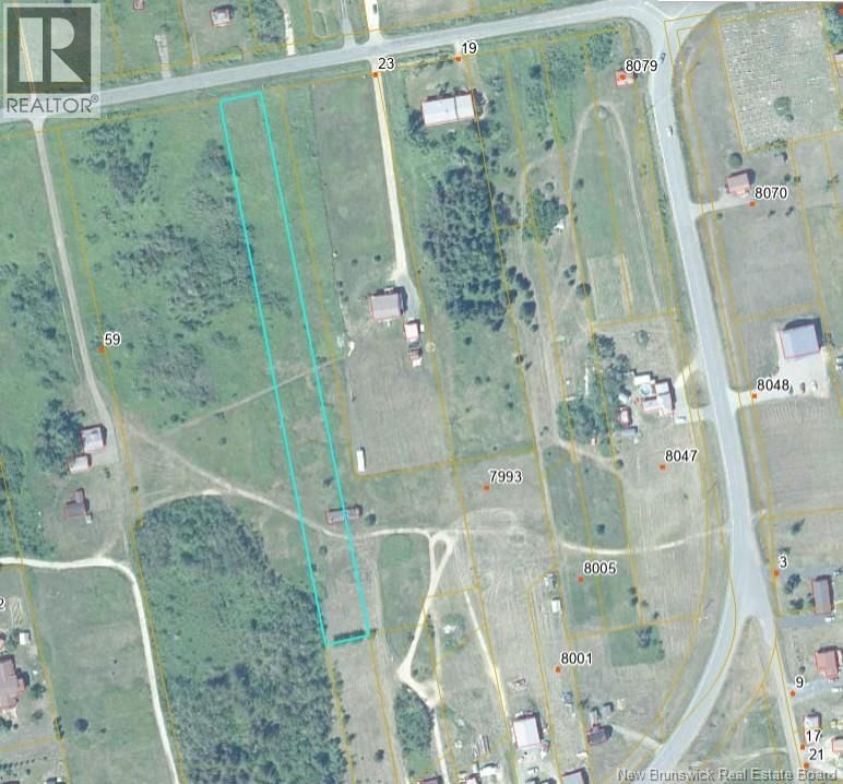 1.3 ACRES DU VIEUX PORT DE MER Image 5