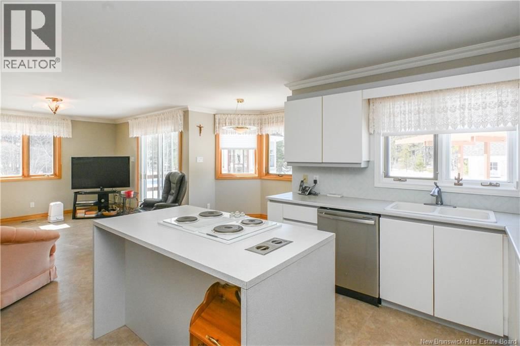 5701 ROUTE 11 Image 29