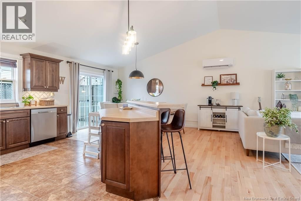 129 JAMES STREET Image 8