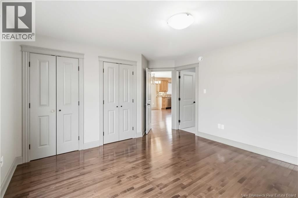 84 ASHLEY CRESCENT Image 19