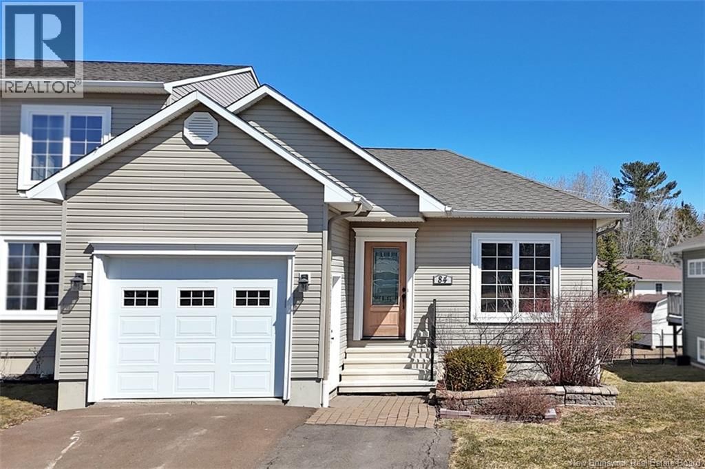 84 ASHLEY CRESCENT Image 2