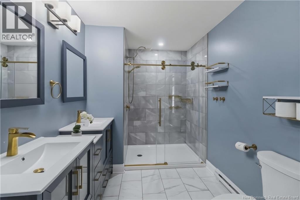 84 ASHLEY CRESCENT Image 20