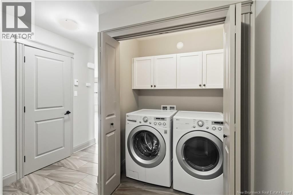 84 ASHLEY CRESCENT Image 26