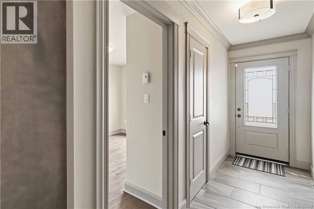 84 ASHLEY CRESCENT Image 5