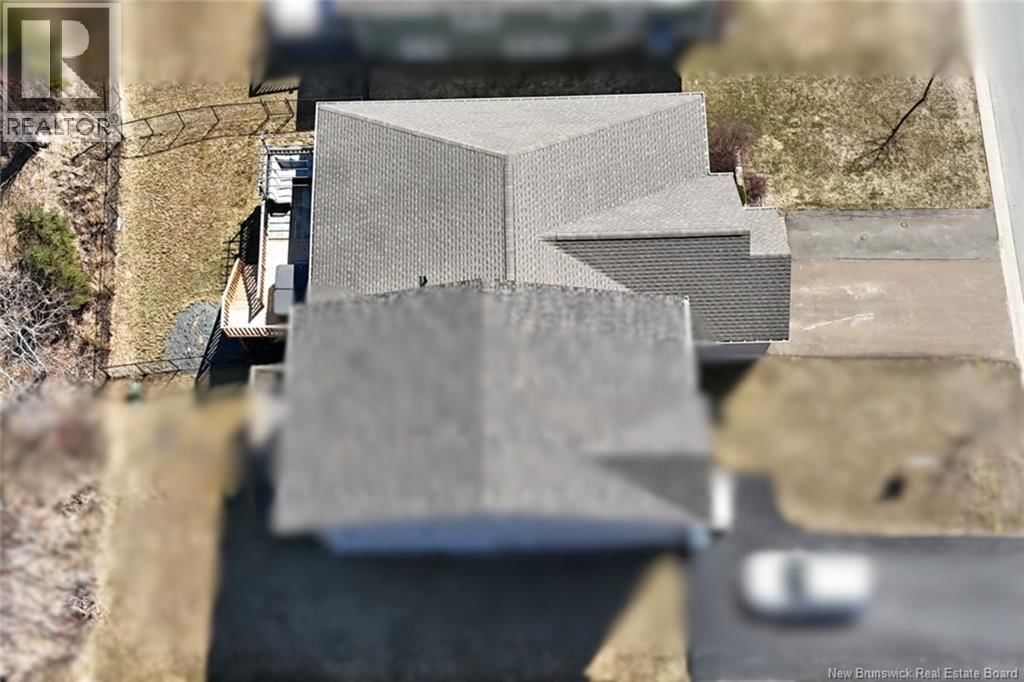 84 ASHLEY CRESCENT Image 50