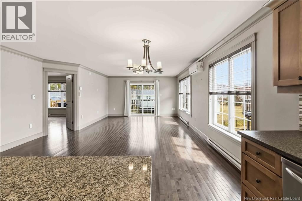 84 ASHLEY CRESCENT Image 8