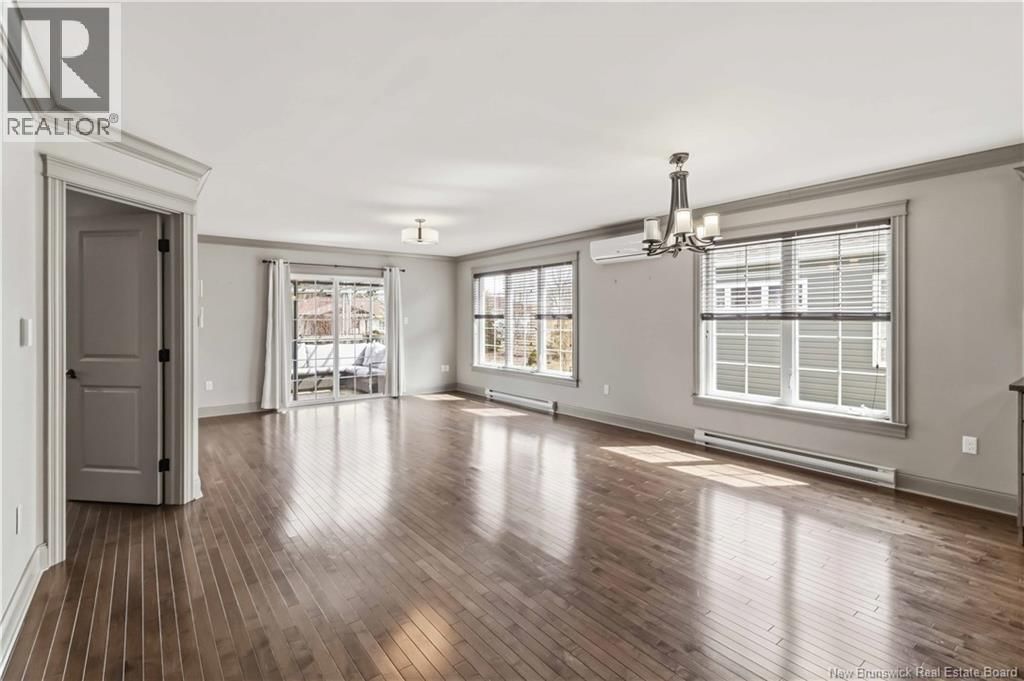 84 ASHLEY CRESCENT Image 9