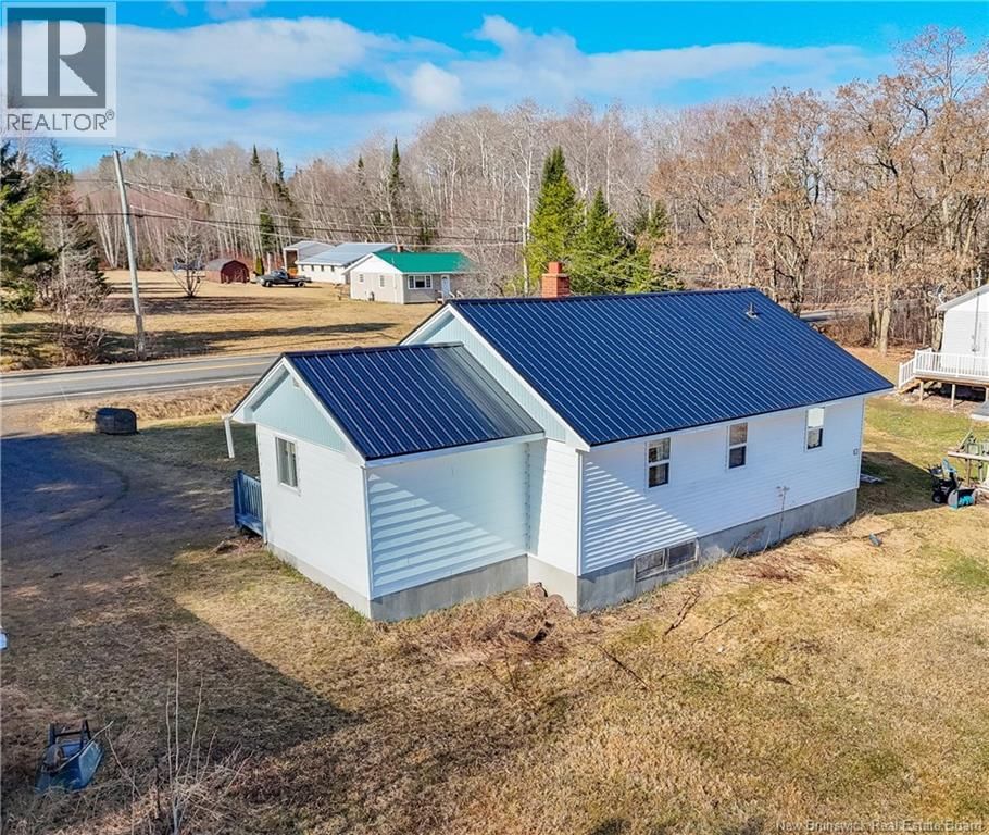 899 ROUTE 102 Image 28