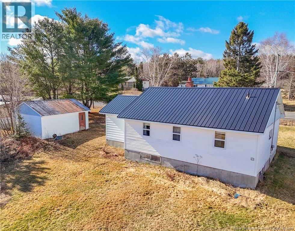 899 ROUTE 102 Image 29