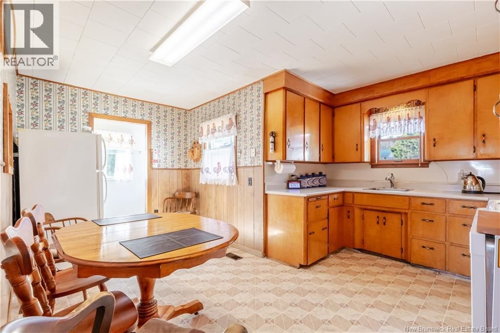 899 ROUTE 102 Image 6