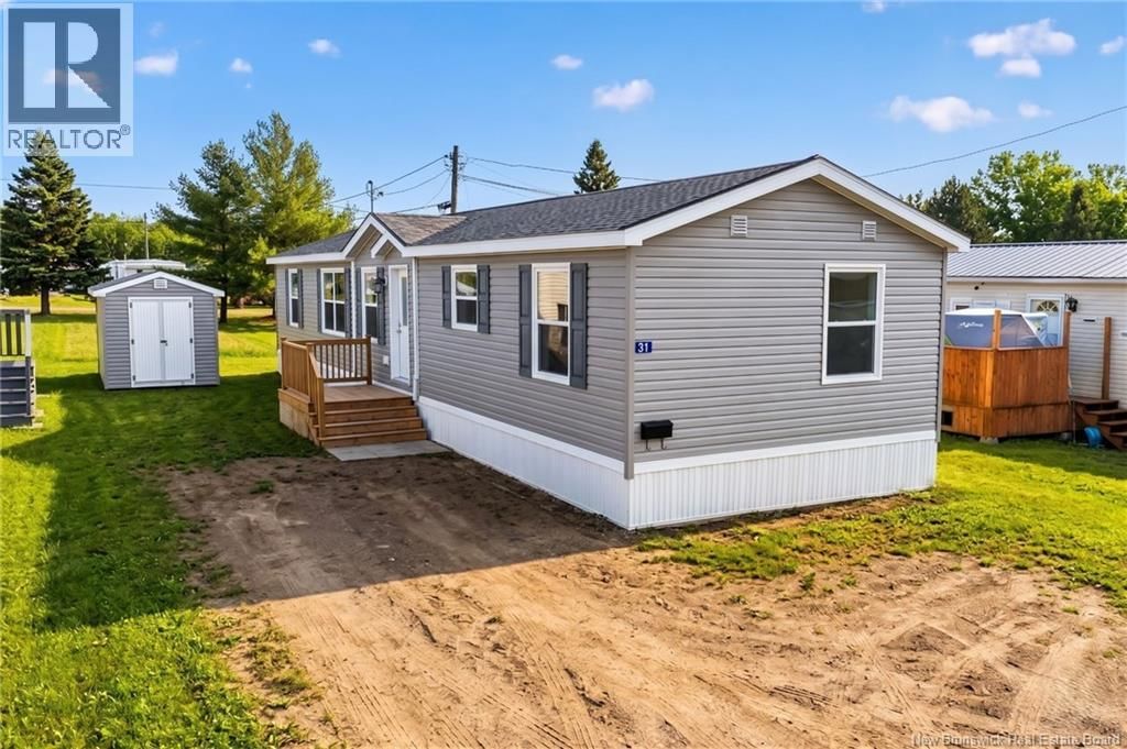 31 GERALD BOULEVARD Image 1