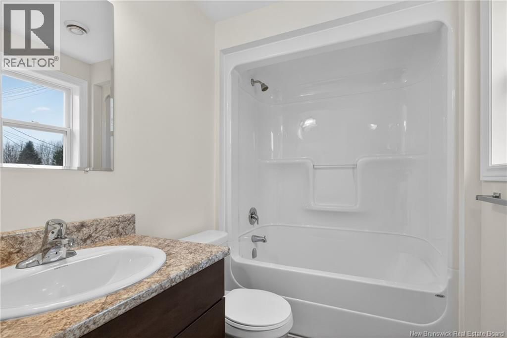 31 GERALD BOULEVARD Image 14