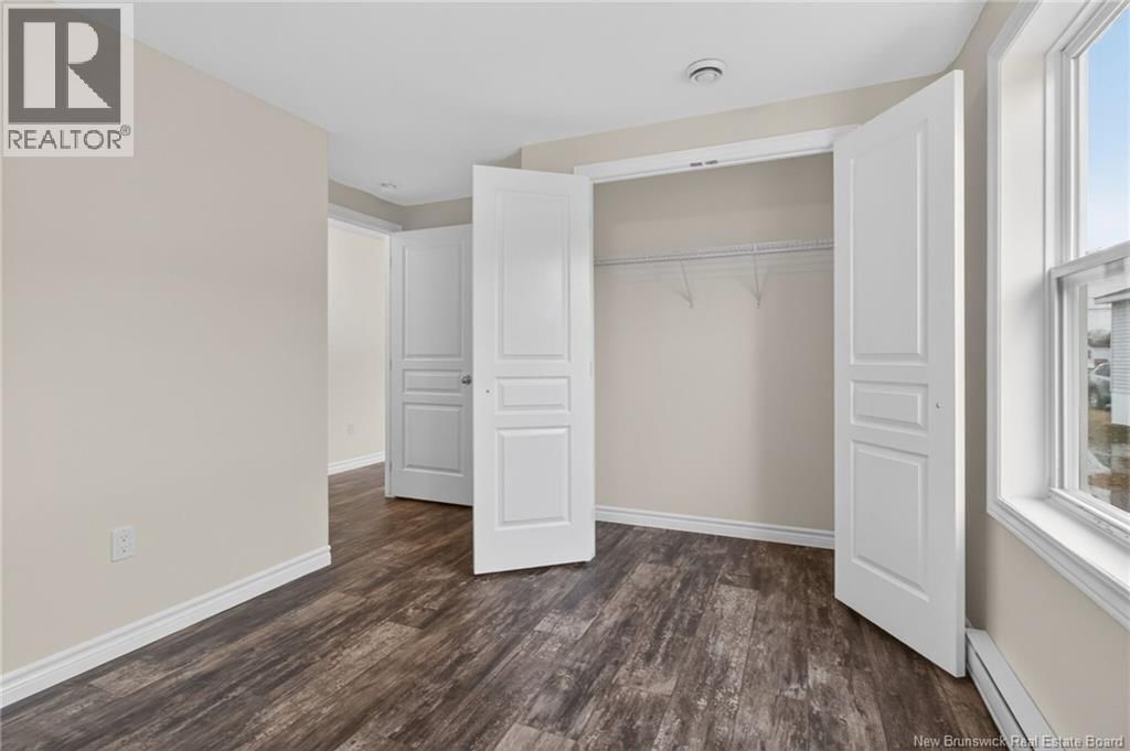 31 GERALD BOULEVARD Image 18