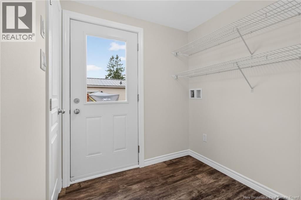 31 GERALD BOULEVARD Image 19