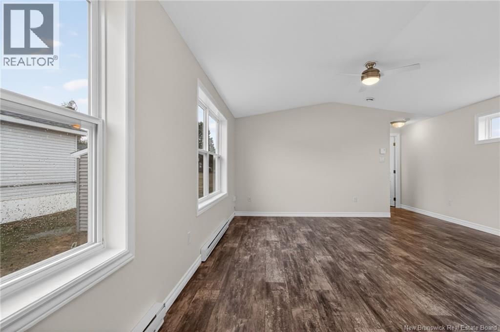 31 GERALD BOULEVARD Image 2