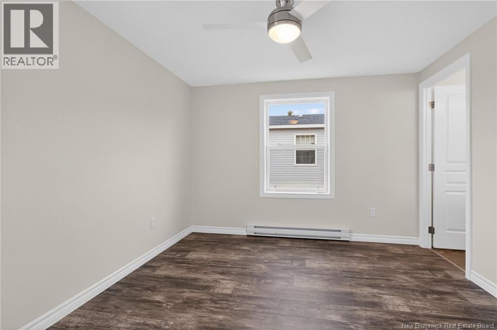 31 GERALD BOULEVARD Image 24