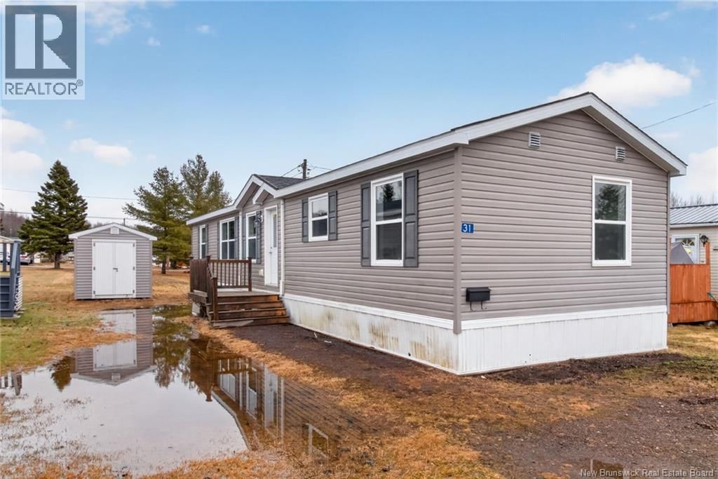 31 GERALD BOULEVARD Image 33