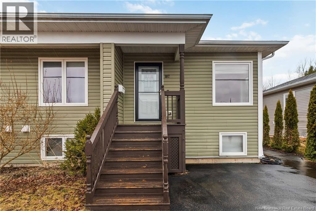 187 RUNNYMEADE ROAD Image 1