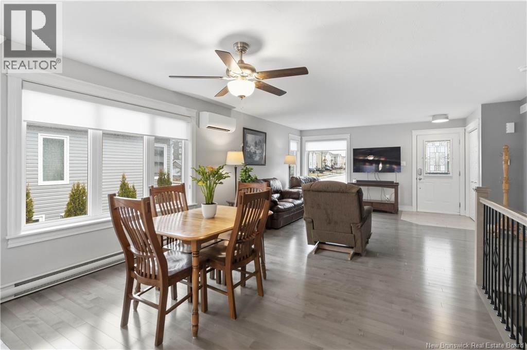 187 RUNNYMEADE ROAD Image 12