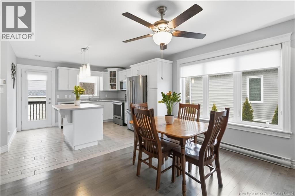 187 RUNNYMEADE ROAD Image 14