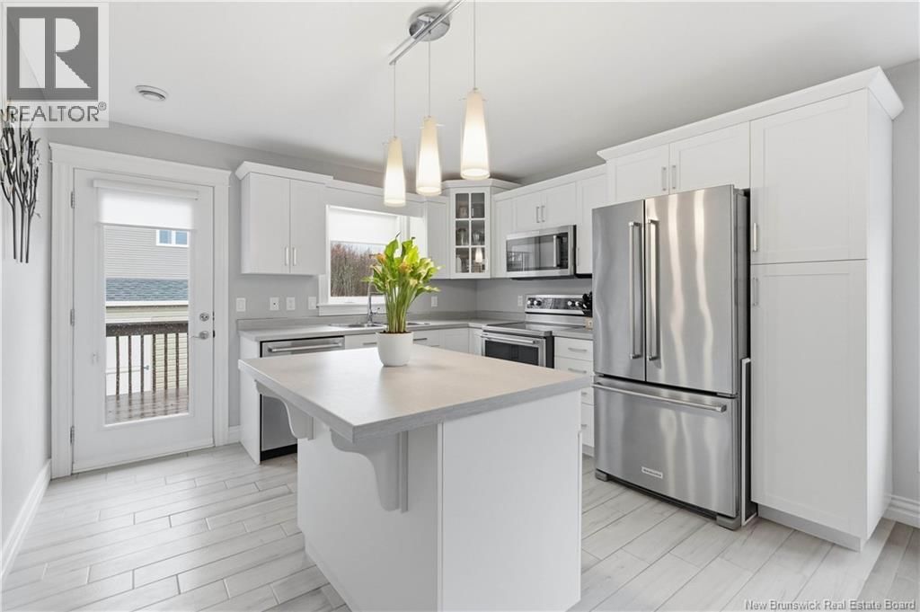 187 RUNNYMEADE ROAD Image 16