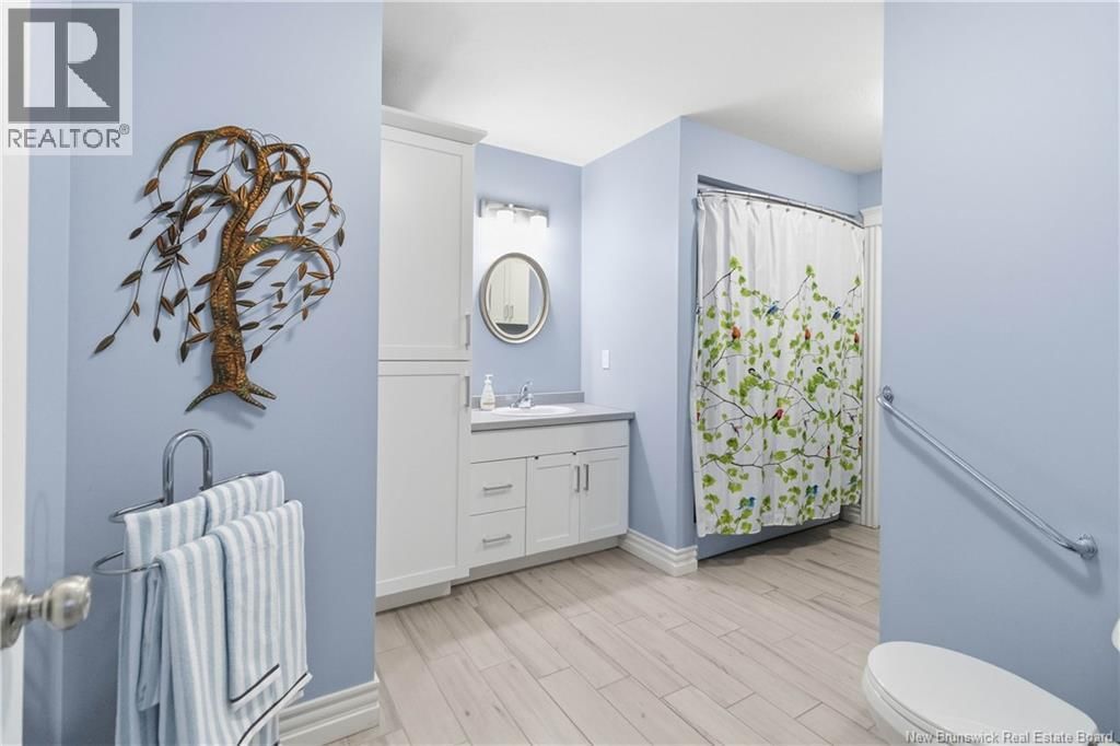 187 RUNNYMEADE ROAD Image 28