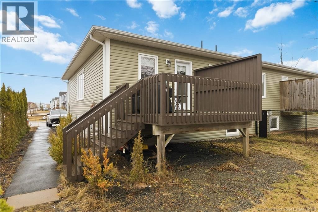 187 RUNNYMEADE ROAD Image 44