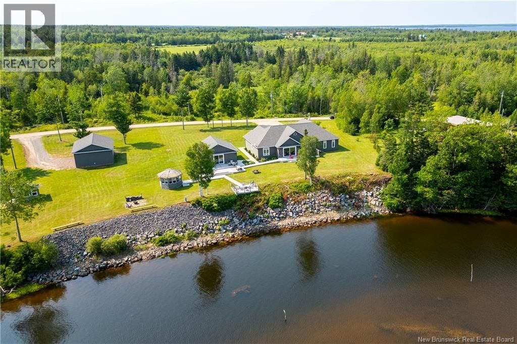36 Davidson Loop, Baie Verte, New Brunswick E4M 0E6