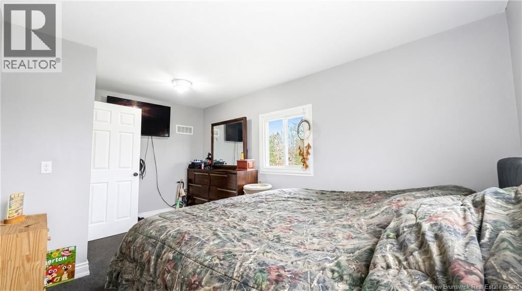 3439 RTE 490 Image 13