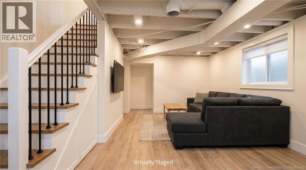 3439 RTE 490 Image 18