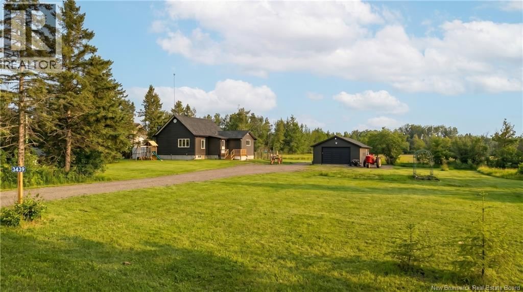 3439 RTE 490 Image 2