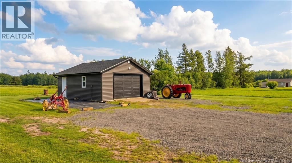 3439 RTE 490 Image 3