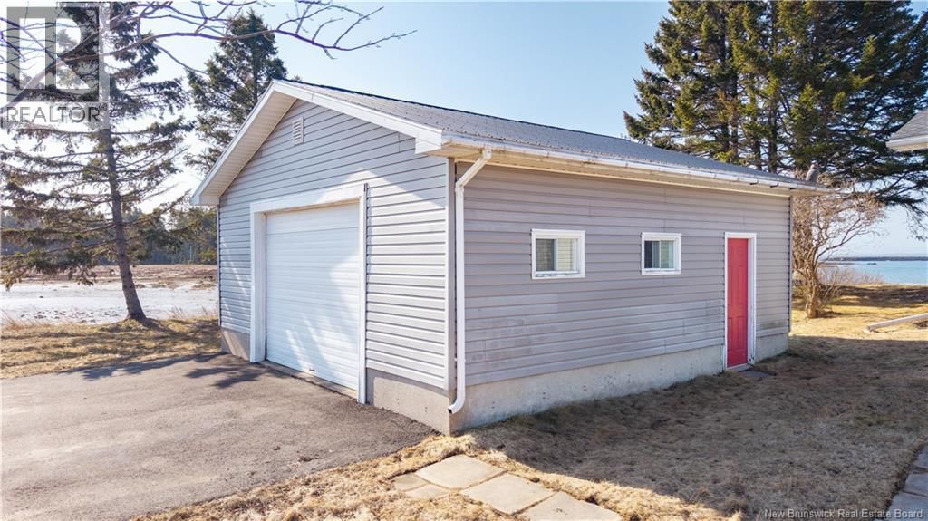 58 LEAVITT HEAD ROAD Image 9