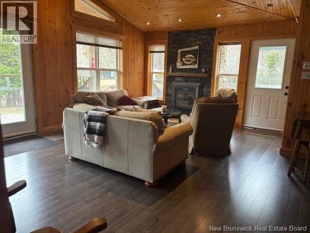 11592 ROUTE 114 Image 15