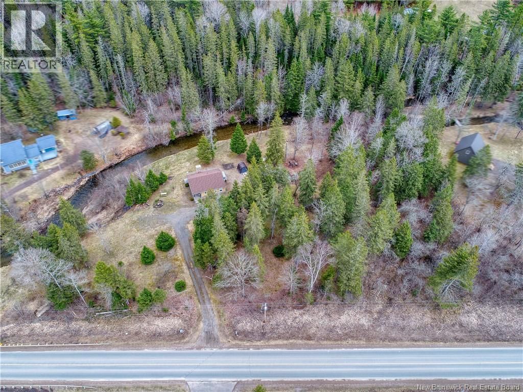 11592 ROUTE 114 Image 32