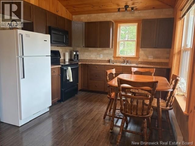 11592 ROUTE 114 Image 8