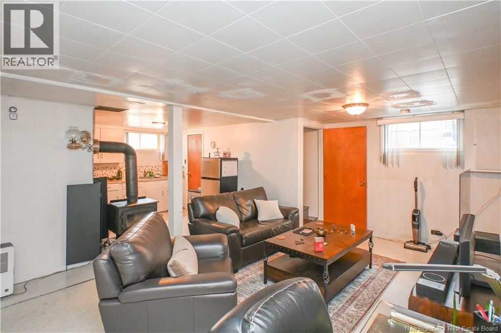 4279 BEAUREGARD STREET Image 22