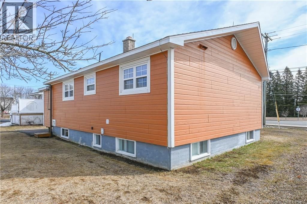 4279 BEAUREGARD STREET Image 35