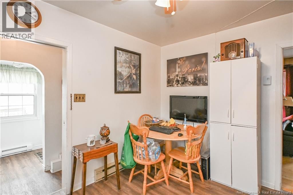 4279 BEAUREGARD STREET Image 6